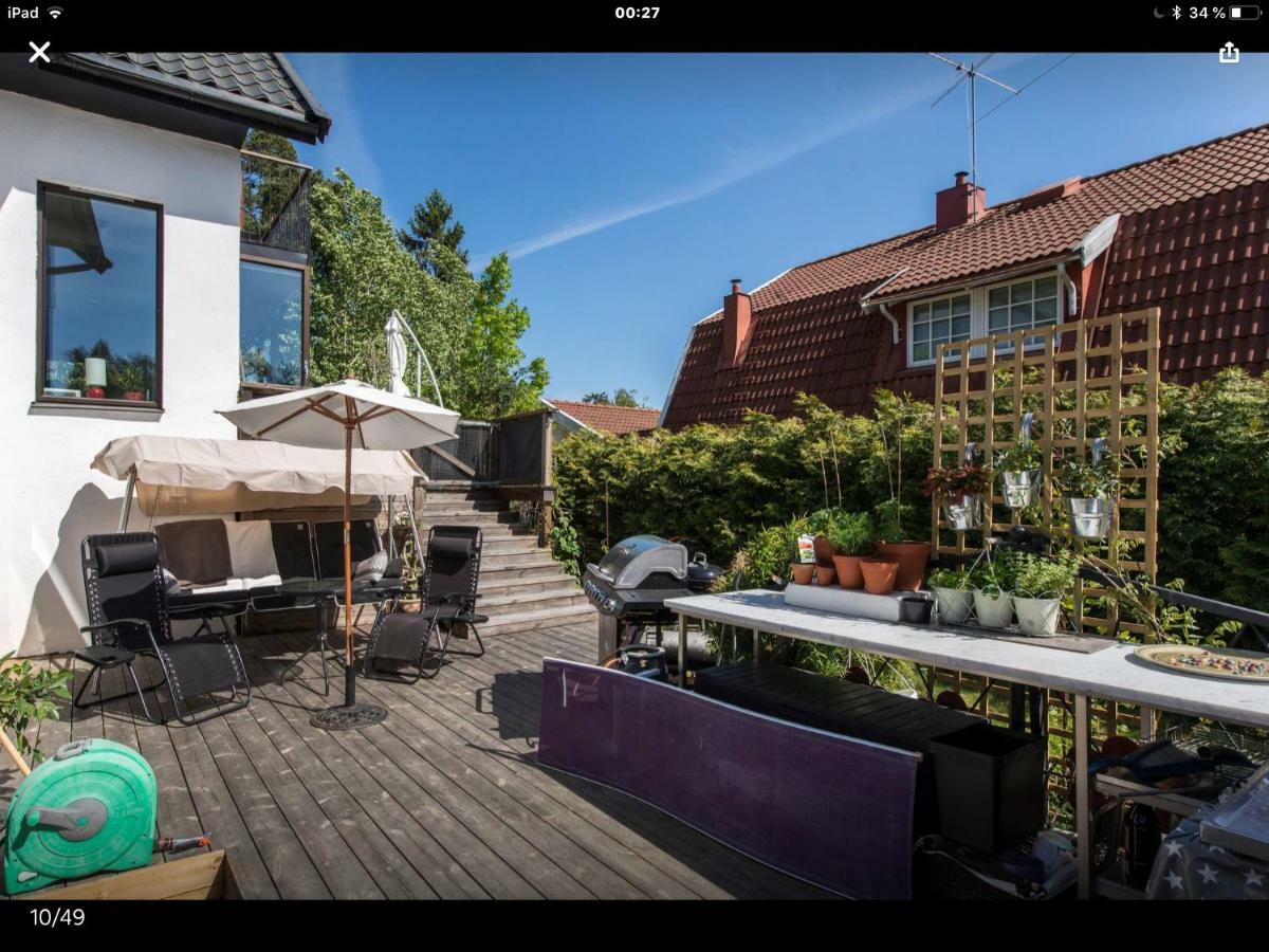 Lagenhet I Villa Pa Fornudden Tyreso Eksteriør billede
